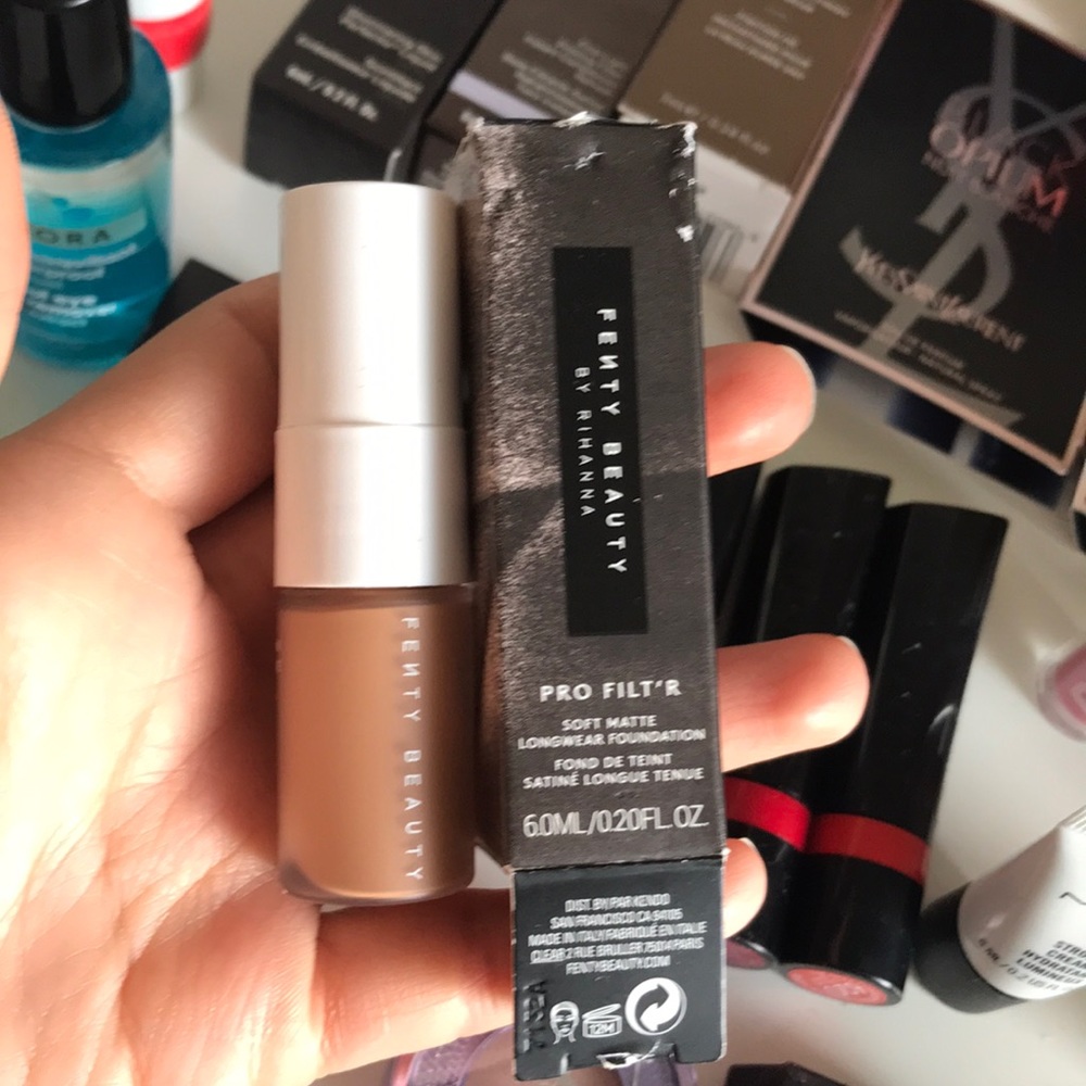 Fenty Beauty Pro Filt’r foundation